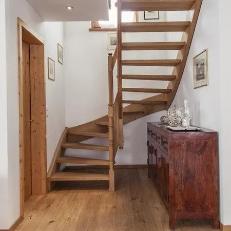 Contact Us At What App - 0041-798-079-427 To Book!! Chalet Im Alpinen Stil 6 Schlafzimmer Villa *